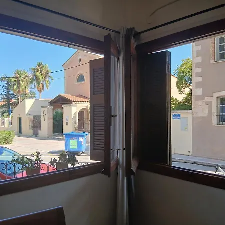 Palm Tree Chania Crete Апартаменти *