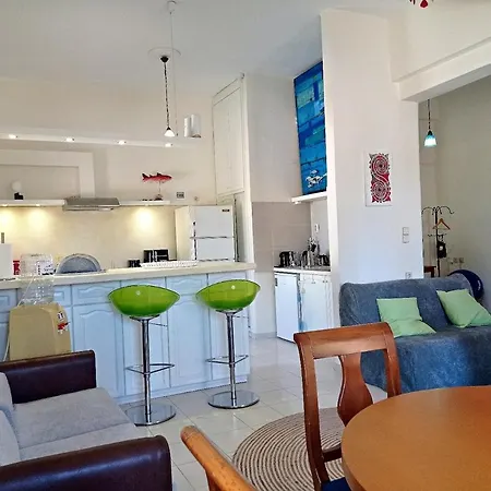Palm Tree Chania Crete Апартаменти