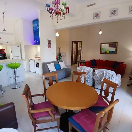 Palm Tree Chania Crete Апартаменти Ханья (Крит)