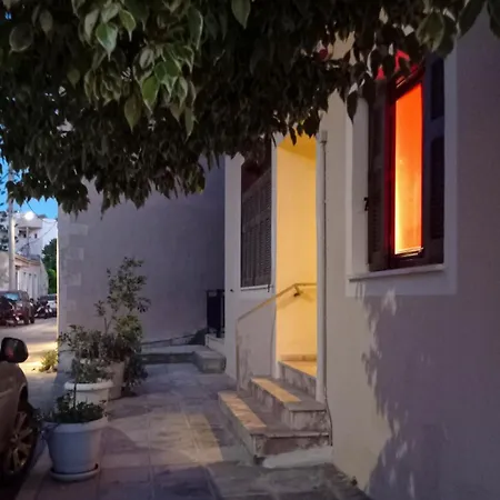 Palm Tree Chania Crete Апартаменти Ханья (Крит)